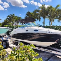 2008 Sea Ray Sun dancer 240 With Aluminum Trailer