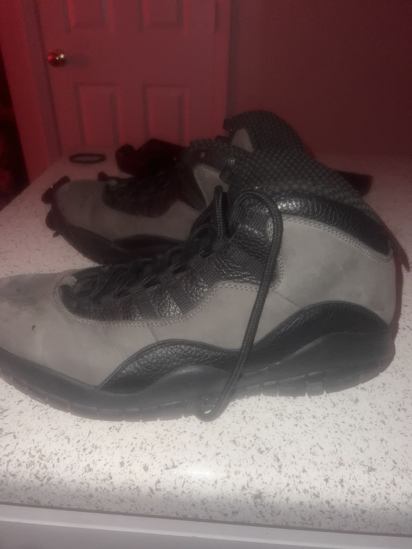 Jordan Dark Shadow Size 10