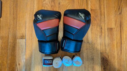Hayabusa T3 Boxing Gloves