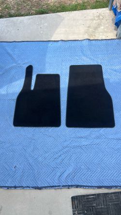 OEM Tesla Model Y Front Floor Mat Set New Condition