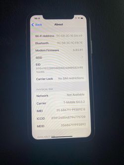 iPhone 11 white