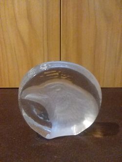 Vintage Kristal Zajecar Frosted Eagle Paperweight