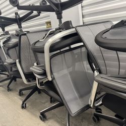 Humanscale Smart fully adjustable model task chair