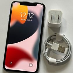 iPhone X , Factory Unlocked, Excellent Condition Like New
