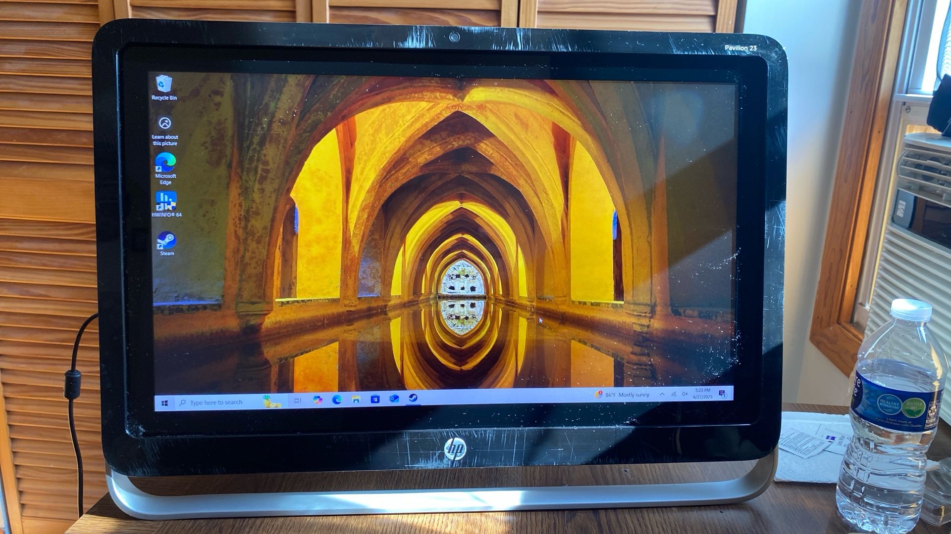 Hp Pavilion 23 All In one-1080p Touchscreen WiFi