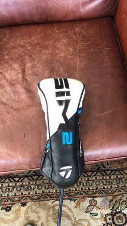 TaylorMade SIM2 MAX RH Driver 9.0 Degrees Fujikura Ventus Blue 5 graphite stiff shaft