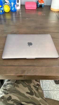 MacBook Pro 13 inch