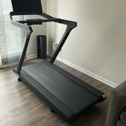 Peloton Treadmill