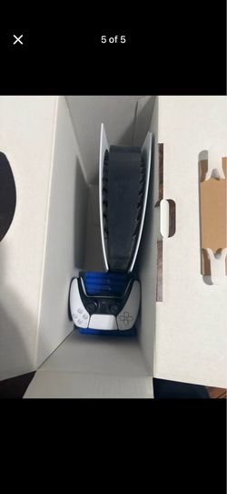 PlayStation 5 disc edition (2 controllers 8 games)