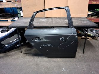 2018-2019-2020-2021-2022-2023-2024 AUDI A4 RIGHT REAR DOOR OEM USED #11574