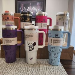 Hello Kitty Cups 40oz 