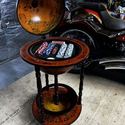 Vintage 16th-Century Style Zodiac Globe Bar & Poker/Gaming Storage