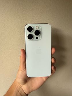 iPhone 15 Pro 512gb *Amazing Condition* Unlocked