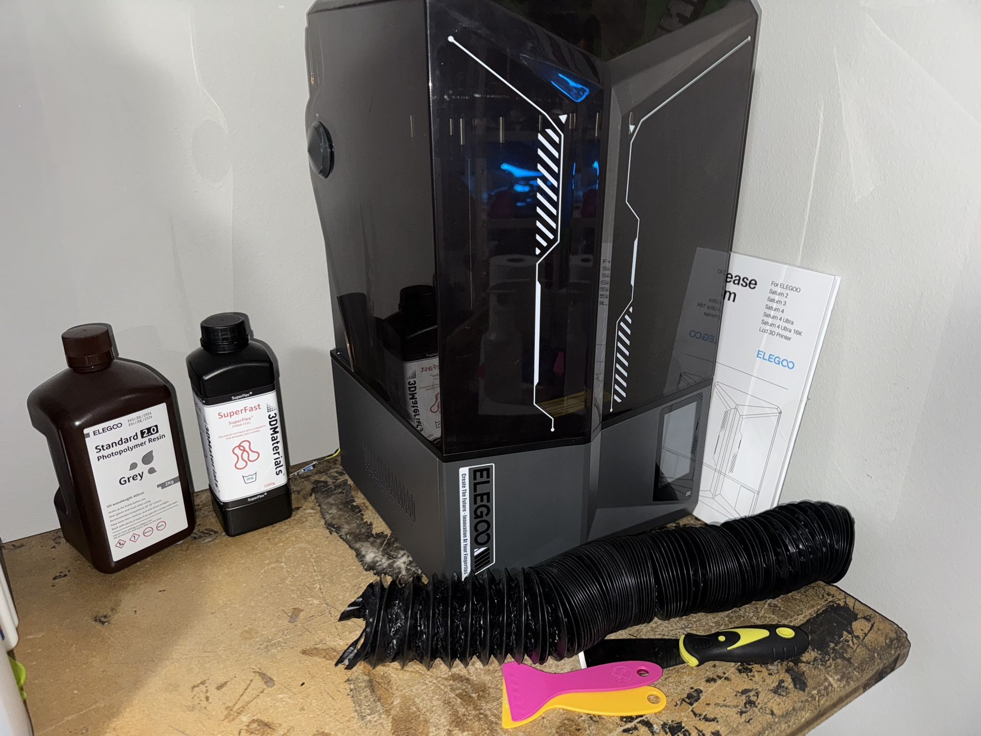 Elegoo Saturn 4 Ultra + Extras
