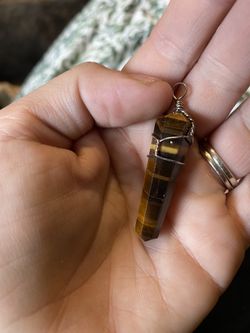Tigers eye necklace pendant