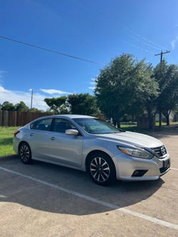 2017 Nissan Altima SV