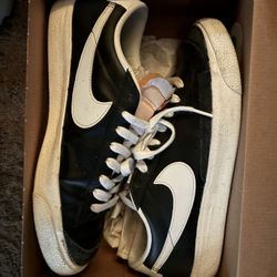 Nike Blazer Low 