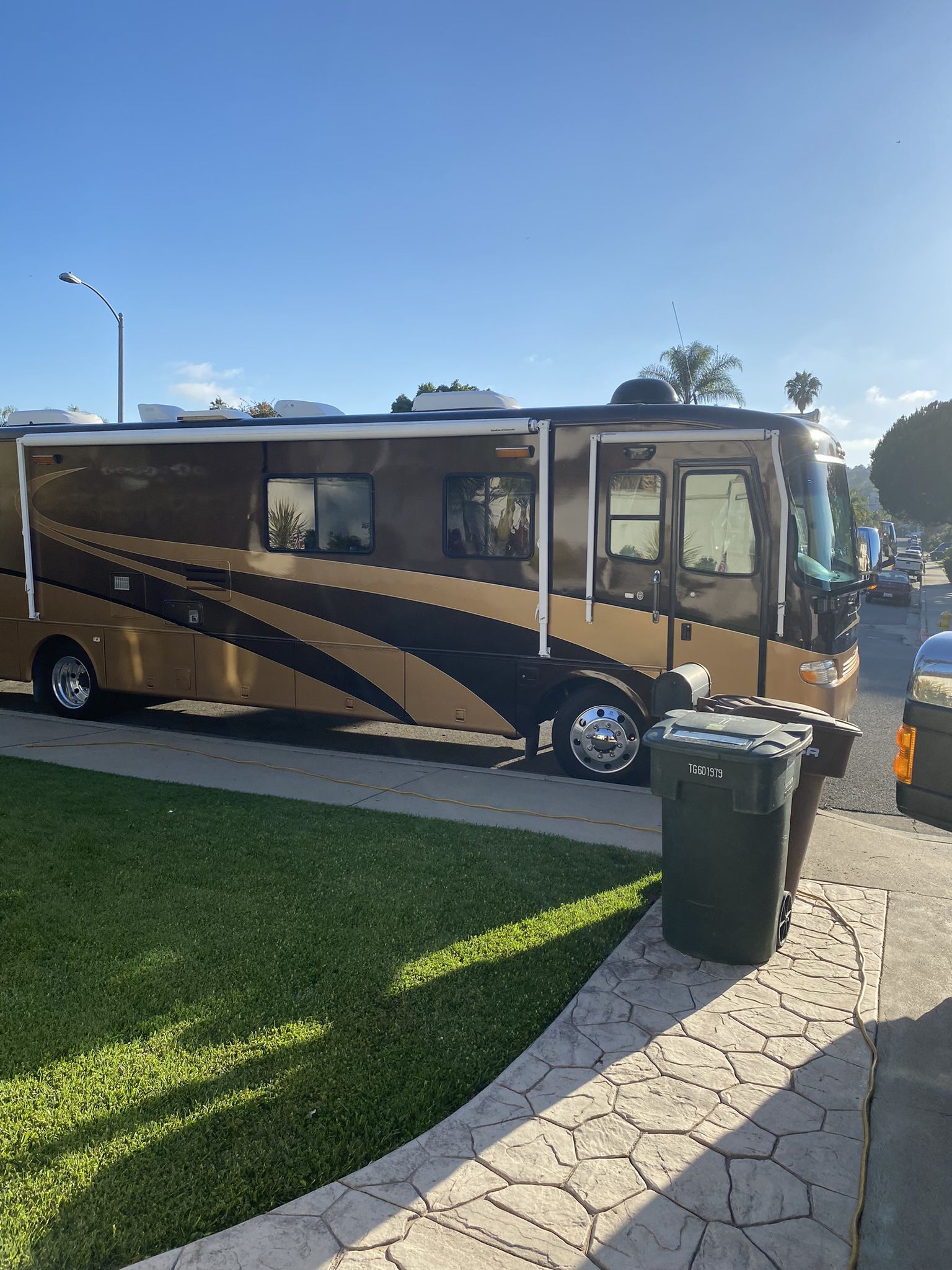 1998 Holiday Rambler Endeavor Pst38 