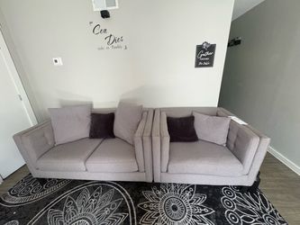 2 Grey couches