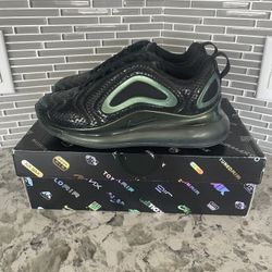 Women’s Nike Air Max 720 Size 7.5