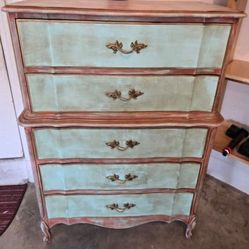 Vintage French Provincial Dresser – Solid Wood – Distressed Patina