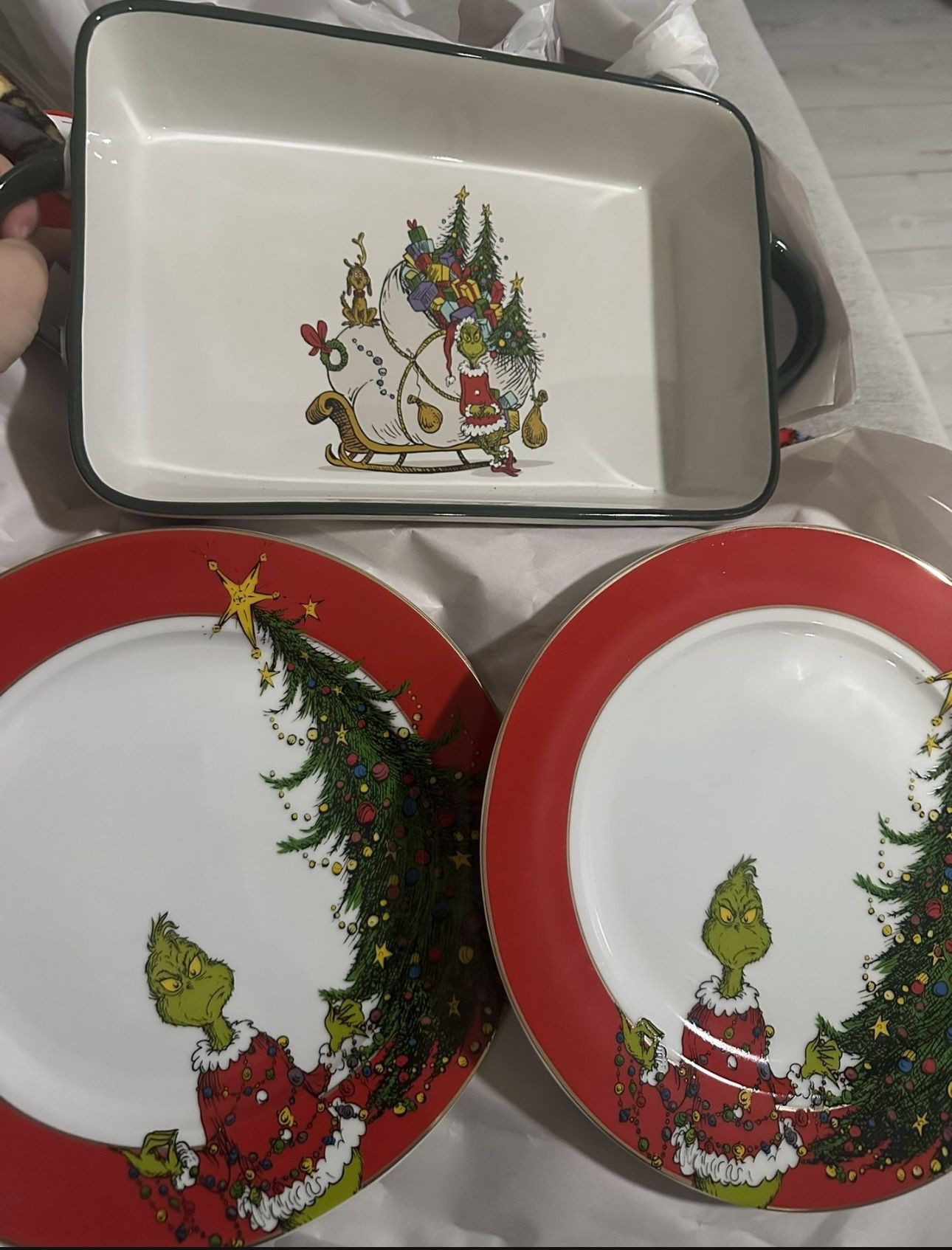 Christmas Grinch Plates And Bakeware (Kitchen)