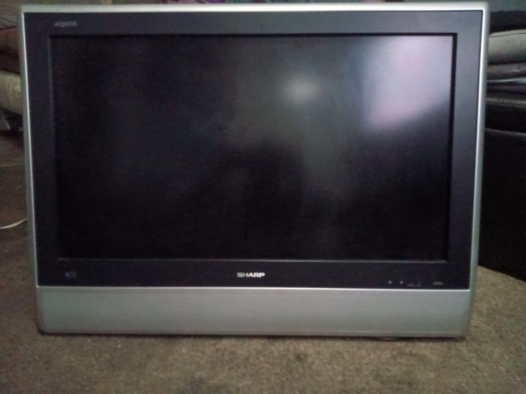 Sharp 32" TV