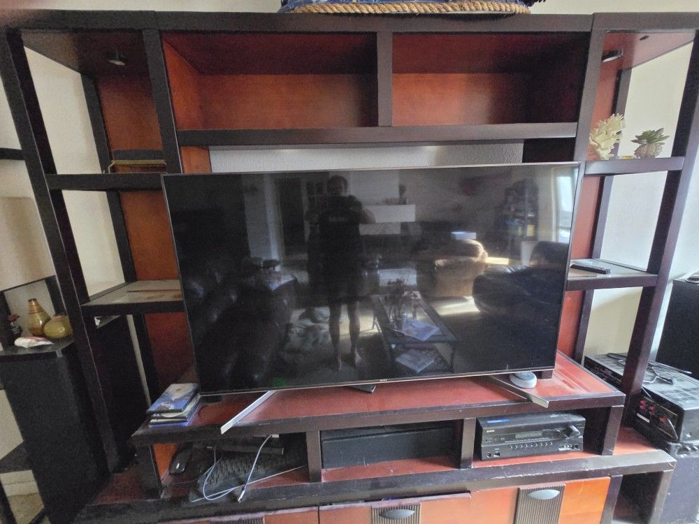 Large Entertainment Center W Side Lights