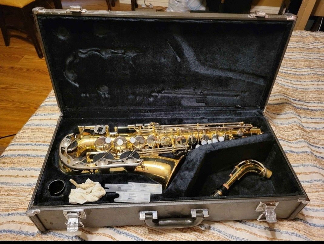 Yamaha Saxophone