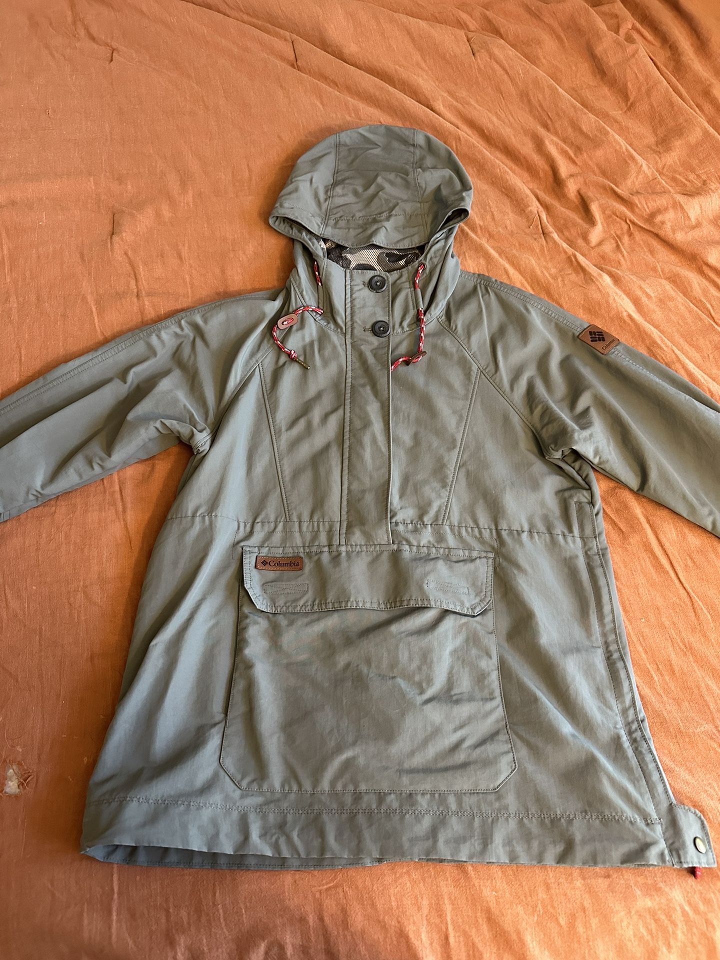 Columbia Pullover Rain Jacket