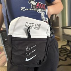 Nike Shorter Bag 