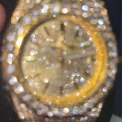 Moissanite Ap Watch