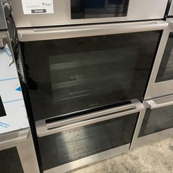 DACOR 30 INCH WIDE DOUBLE WALL OVEN WITH STEAM  AND ELECTRIC 220v