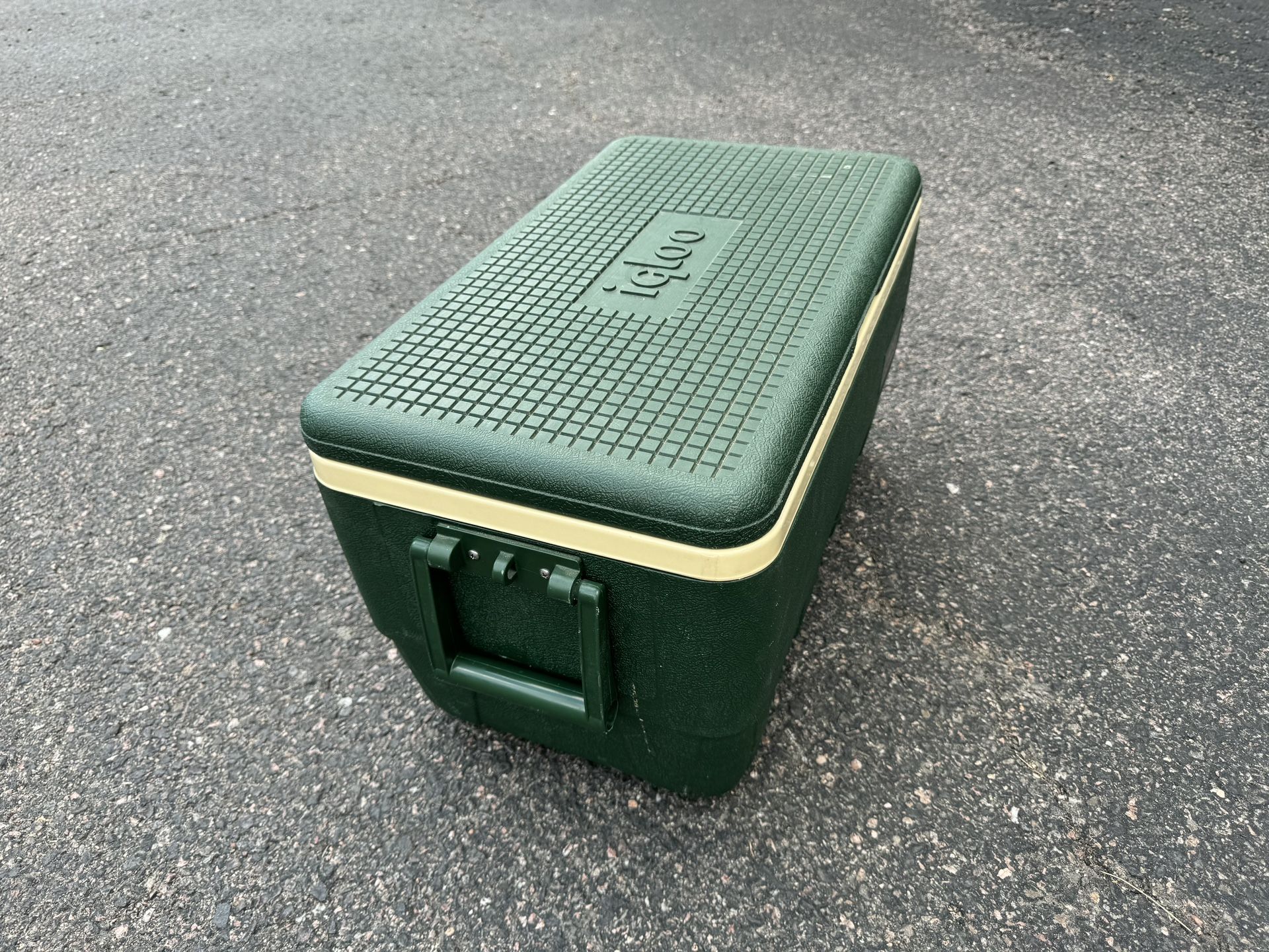 Vintage Igloo 36 Army Green Cooler
