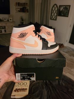 Air Jordan 1 Mid
