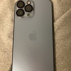 iPhone 13 pro max unlocked