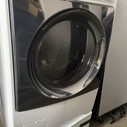 Kenmore Elite Washer and Dryer Gas! 
