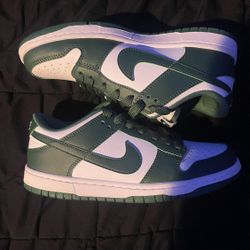 Green Nike Dunks Men’s 