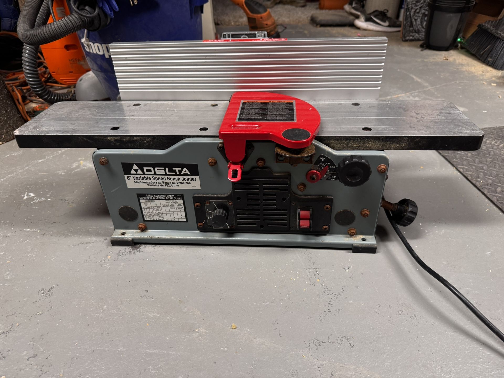 DELTA 6 Inch Benchtop  Jointer