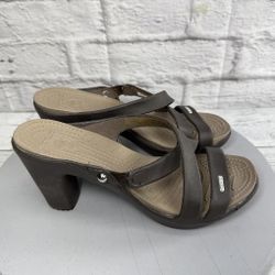 Crocs Cyprus IV Brown Women's Size 8 Heeled Sandals Slip On Stretch Strap 