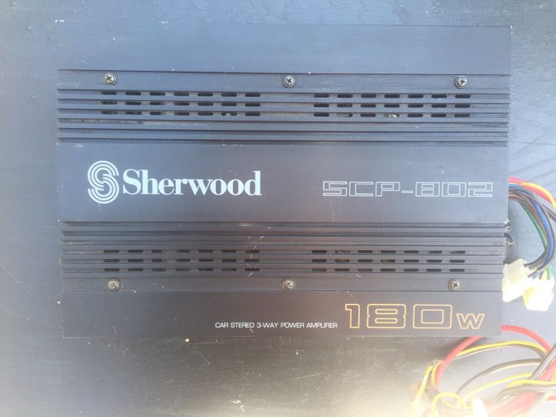 Sherwood scp -802 180w 3 way amp