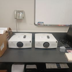Sanyo WXGA projectors