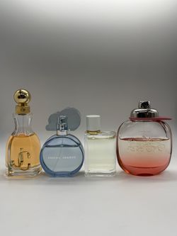 Women’s Fragrances Bundle (See Description)