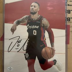 Damian Lillard autographed photo