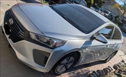 2019 Hyundai Ioniq Hybrid