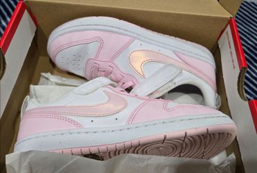 Girls shoes