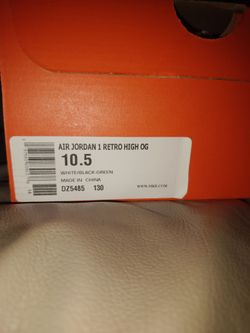 Nike Air Jordan 1 Retro High OG "Green Glow" – Size 10.5 (Brand New / DS)