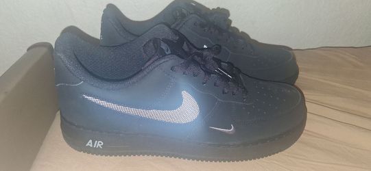 black nikes