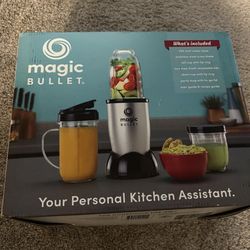 Magic Bullet Blender 250W – Personal Kitchen Assistant (Like New)