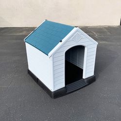 Brand New $60 Medium Size Dog House Waterproof Plastic Indoor Outdoor Shelter Cage Kennel 30x30x32 inches 